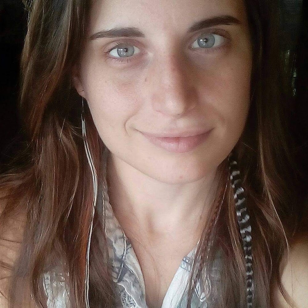 Meet your Posher, Elena
